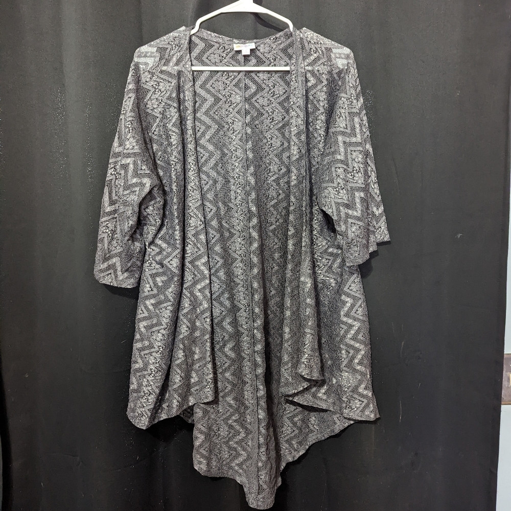 LulaRoe Lindsay Cardigan